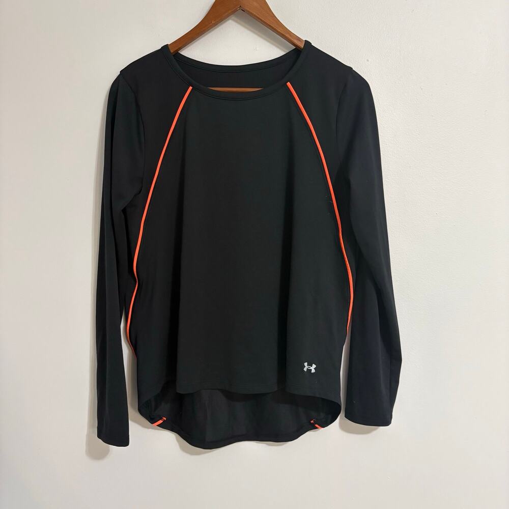 Under Armour Medium Loose Fit Long Sleeve Athletic Running Shirt HeatGear